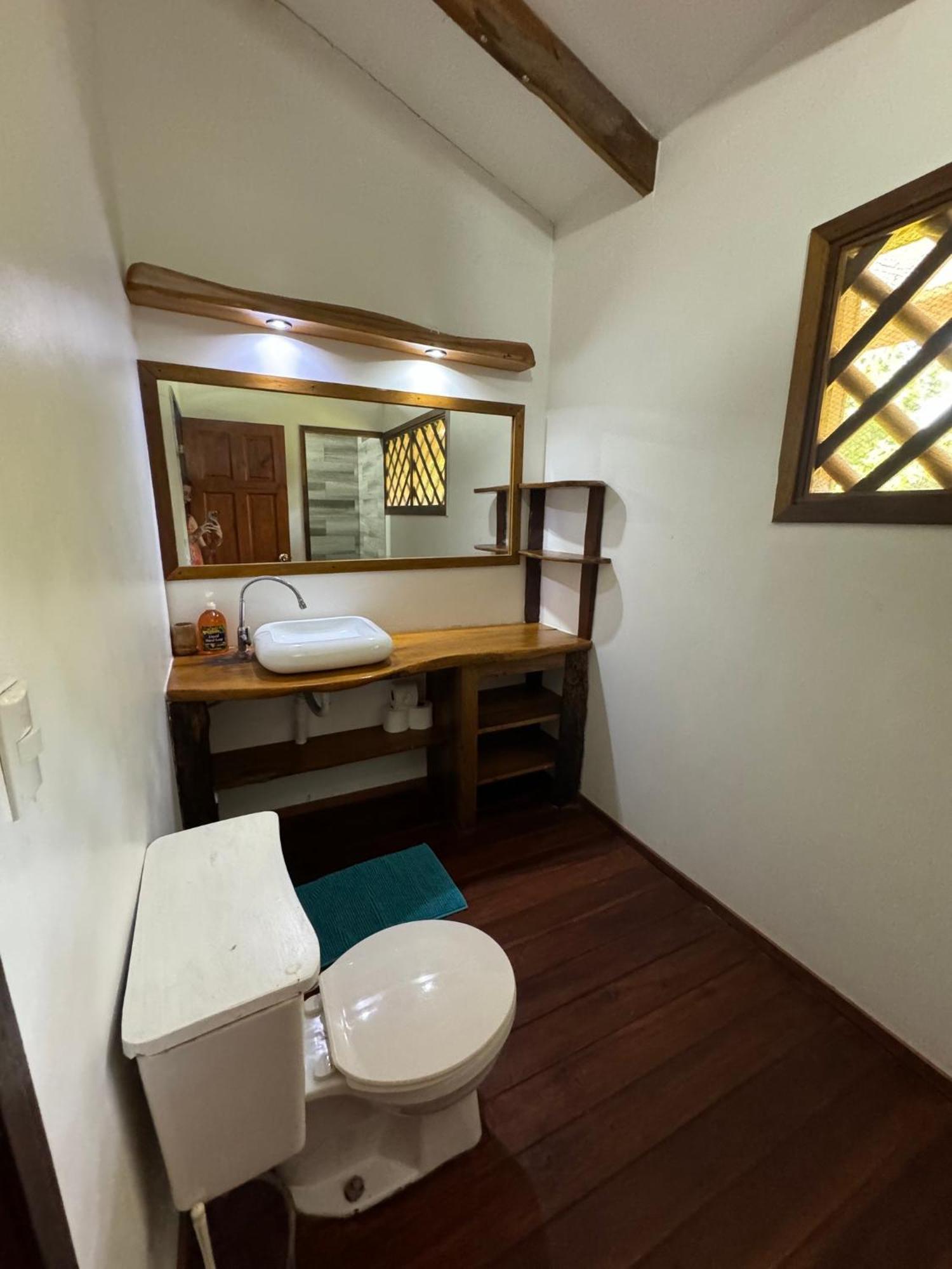 Passion Fruit Lodge Cahuita Exterior foto