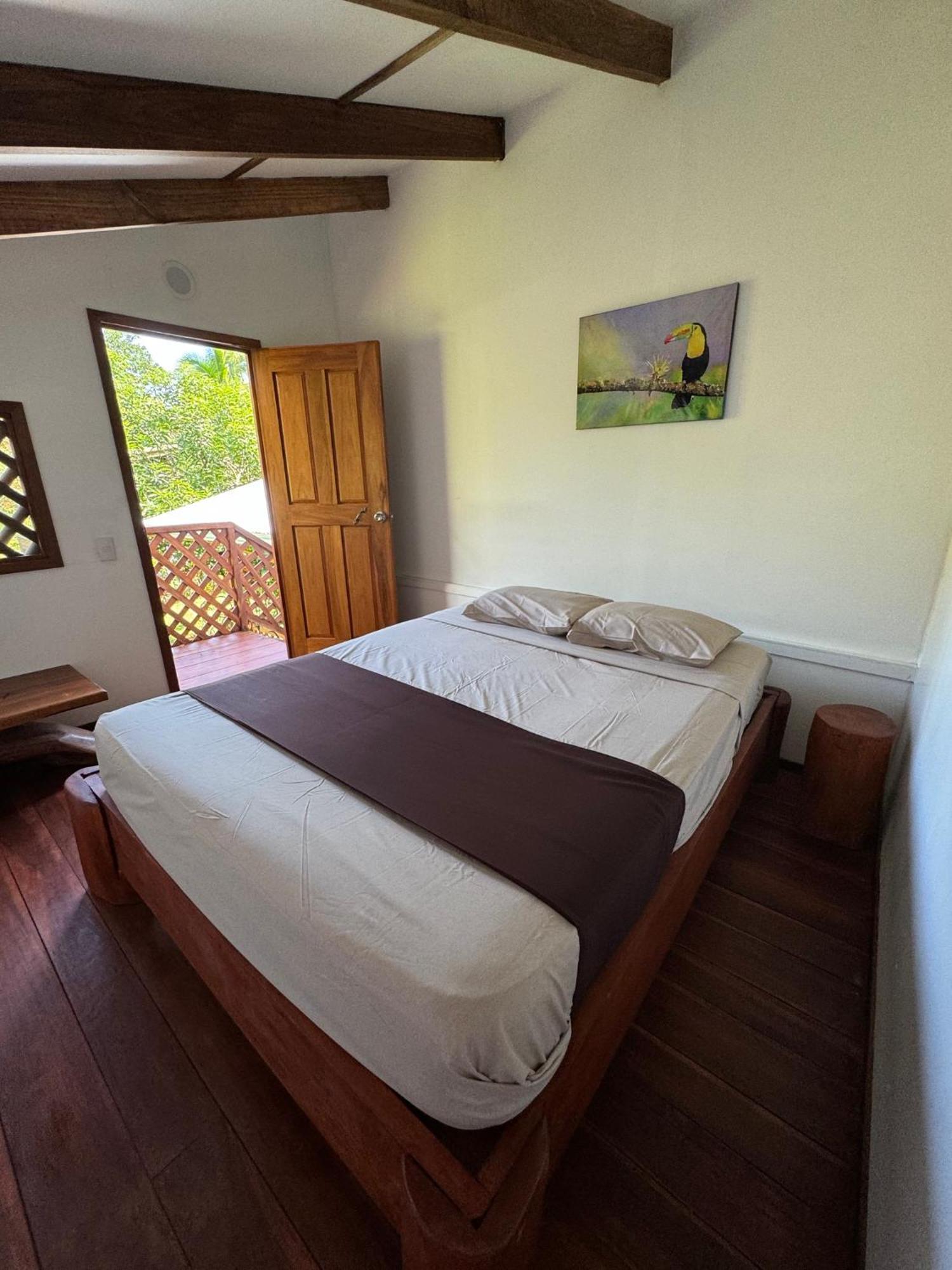 Passion Fruit Lodge Cahuita Exterior foto