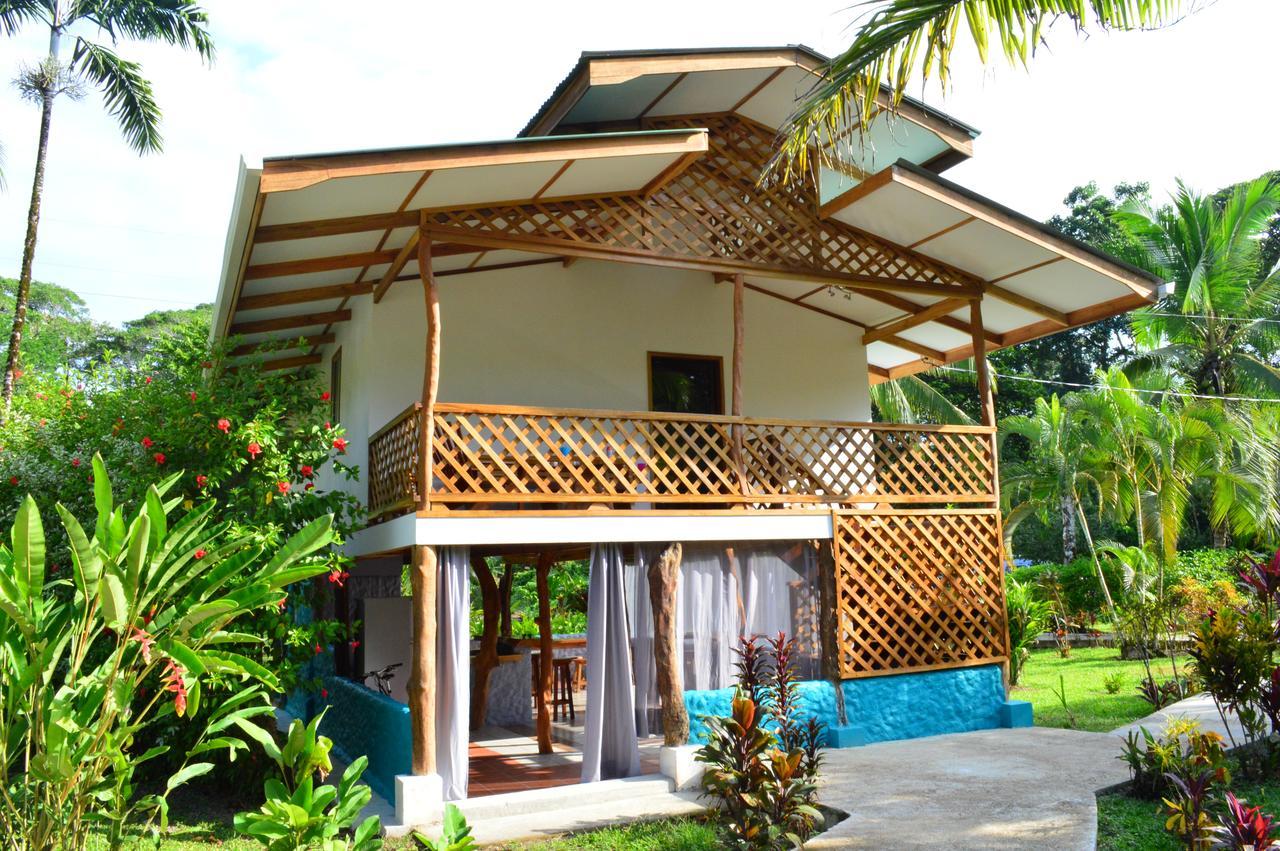 Passion Fruit Lodge Cahuita Exterior foto